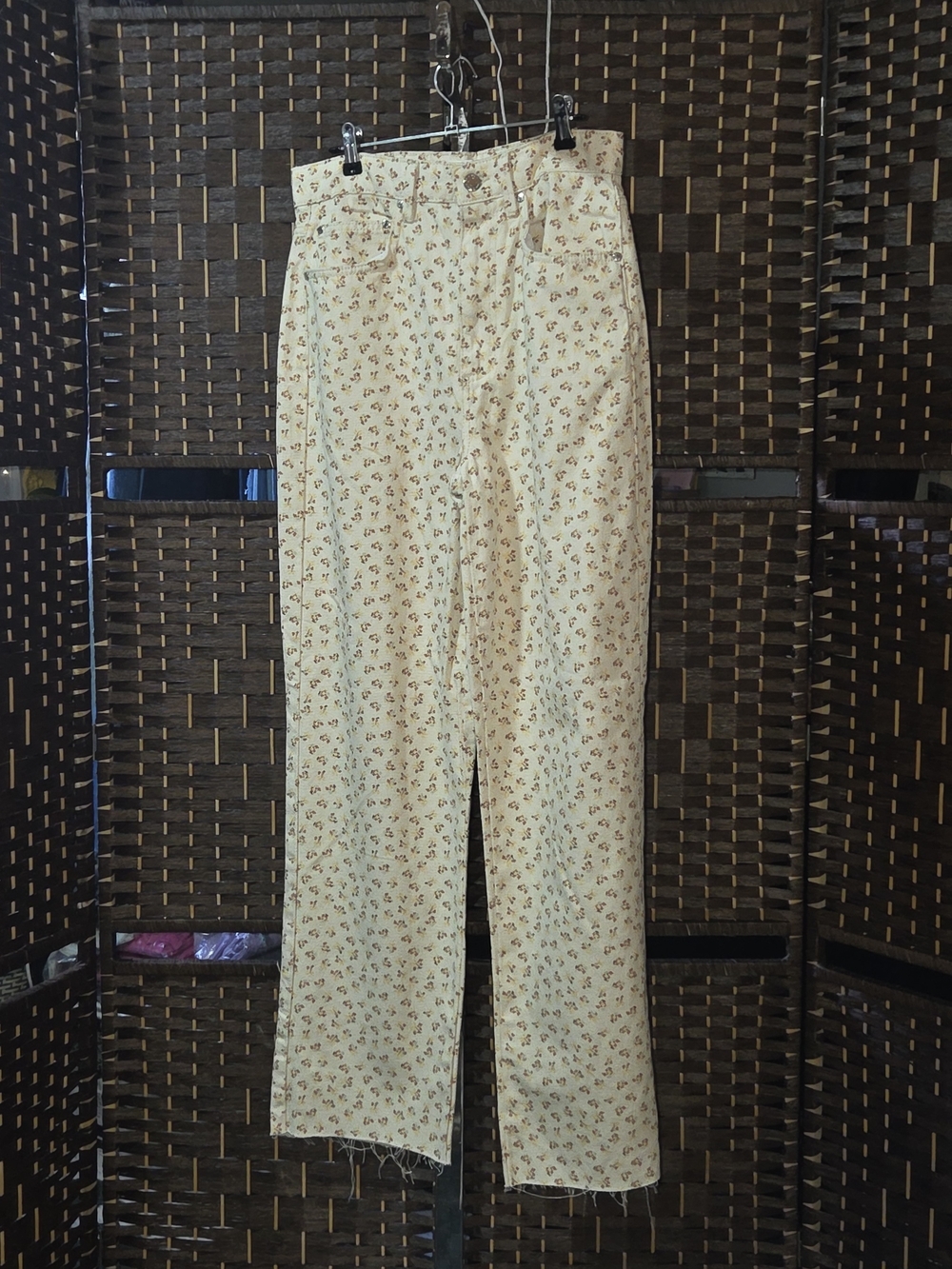 High-Rise Cream Floral Straight-Leg Jeans
